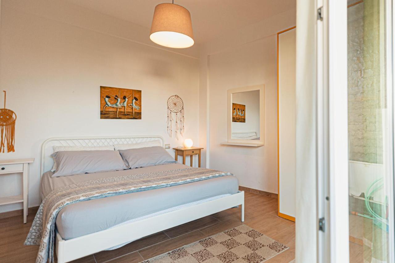 Villa Amos At Aquamarine Residence Vlorë Buitenkant foto